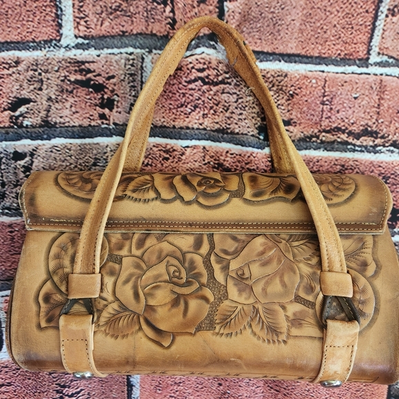 Vintage tooled leather satchel - Picture 2 of 10